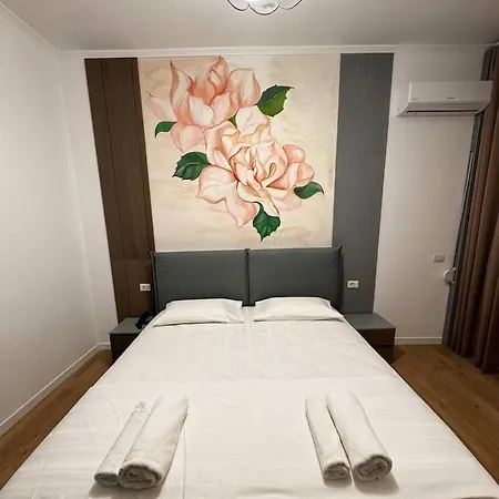 Bed & Breakfast Leo Vlorë