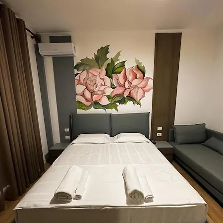 Bed & Breakfast Leo Vlorë